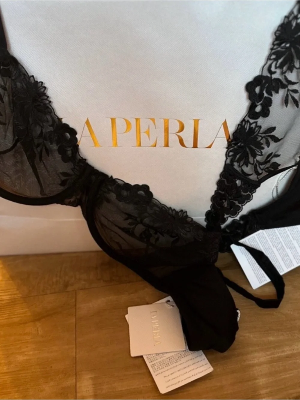 LaPerla Vintage Original Bologna Black Floral Lace Underwire Bra with Sheer Cups - Picture 3 of 11